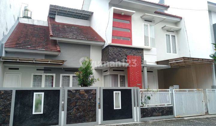 Rumah 2 Lantai di Jl. Borobudur Agung Barat 1