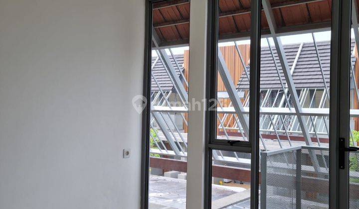 Rumah Jual 2 Lantai Harga Murah dari Devloper 2