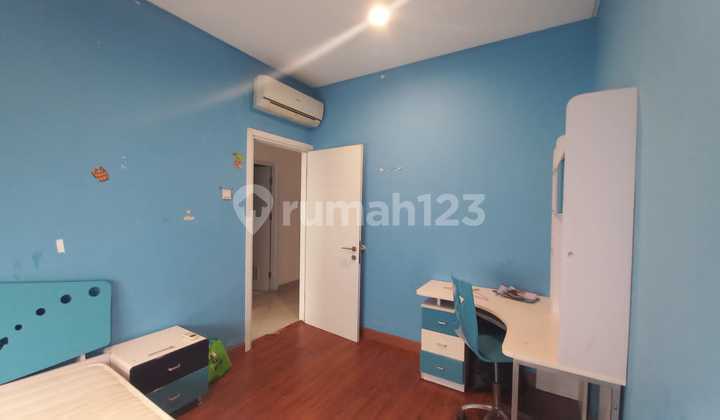 Jual Cepat Murah Rumah Golf Lake 6 X 15 Furnished Rapi Siap Huni