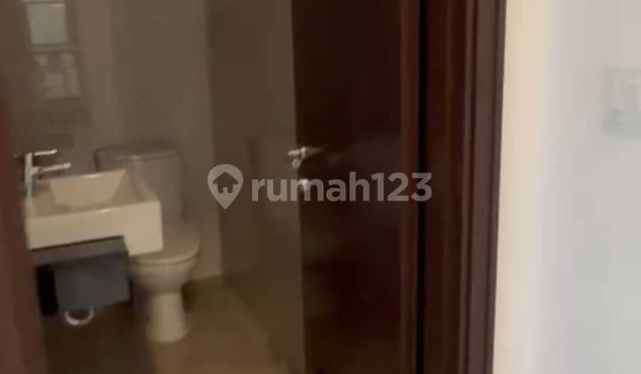 Di Sewa Cepat Murah Rumah Golf Island 8 X 12.5 M Rapi Siap Huni Semi Furnished 2