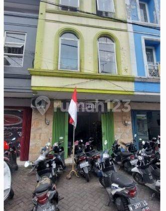 DIJUAL RUKO 3 LANTAI LOKASI STRATEGIS DAN PREMIUM 1