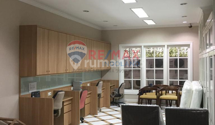 Rukan Full Furnish Siap Pakai Taman Meruya, Lokasi Premium ,dekat Jalan Tol , Jakarta Barat