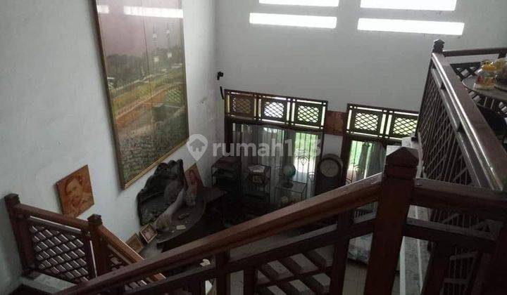 Rumah siap huni dan cocok untuk usaha lokasi strategis di Rawamangun Jakarta Timur  1