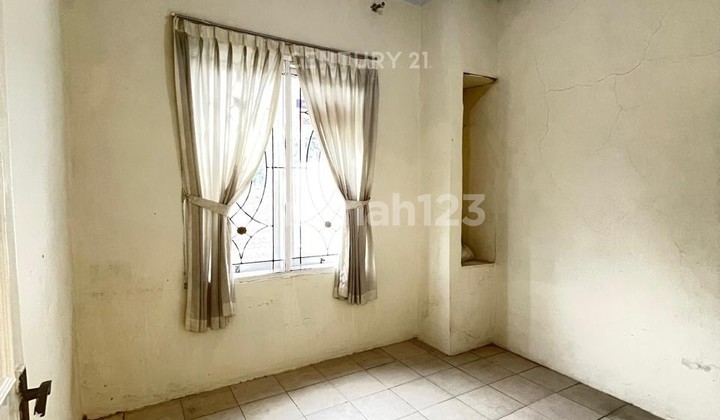 RUMAH DI BUKIT GOLF GUNUNG PUTRI BOGOR   2