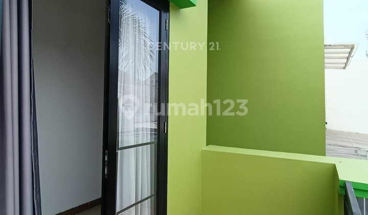 Rumah 2 Lantai Di Jl Lapangan Tembak, Ciracas, Jakarta Timur 2
