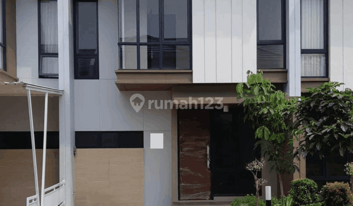 RUMAH 2 LANTAI DI KOTA WISATA CIBUBUR 1