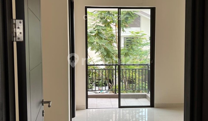 RUMAH DI PODOMORO GOLF VIEW GUNUNG PUTRI BOGOR 2