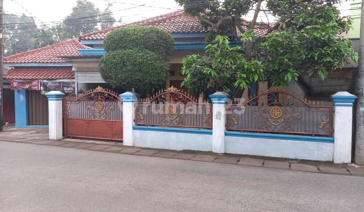 House in Leuwiganggung Tapos Depok