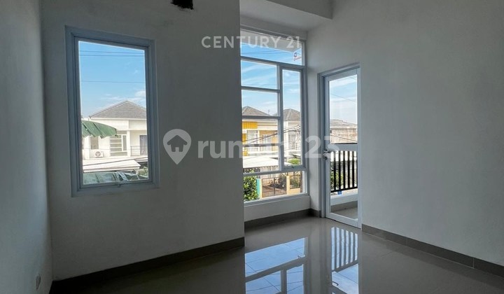 RUMAH 2 LANTAI DI CIANGSANA GUNUNG PUTRI BOGOR 2