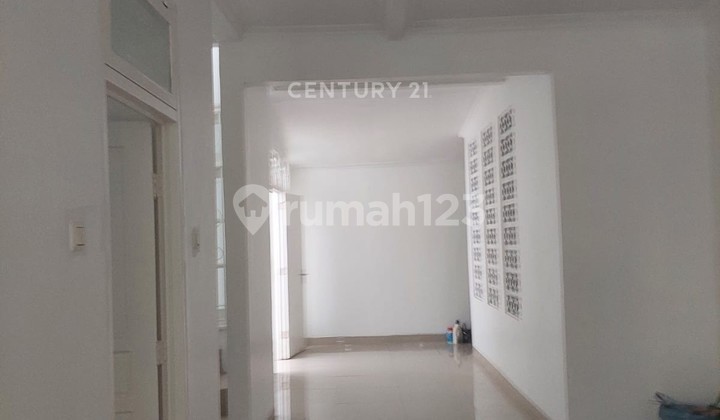 RUMAH 2 LANTAI DI KOTA WISATA CIBUBUR    2