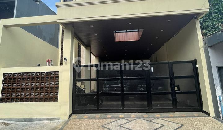 RUMAH 3 LANTAI DI CIPAYUNG JAKARTA TIMUR RUMAH 3 LANTAI DI CIPAYUNG JAKARTA TIMUR