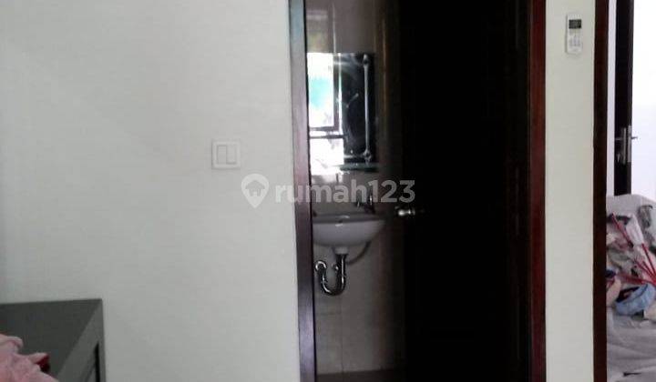 foto lainnya rumah 2 lantai di perumahan