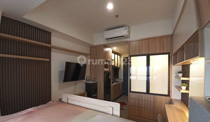 Home Studio Cantik di Jantung Serpong Collins Boulevard Apartment 2