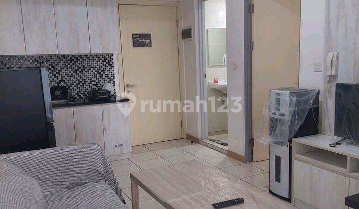 Very Cheap 2 Bedroom Apartment M Town Residence Gading Serpong with Pool View