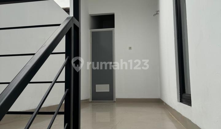Dijual Rumah Hoek Brand New Cluster Collinare Foresta BSD 2
