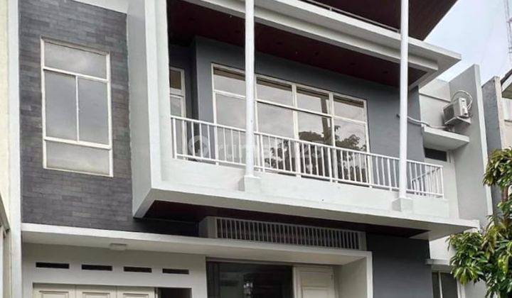 Dijual Rumah di Kawasan Premium Cluster Grisea di The Spring Gading Serpong 2