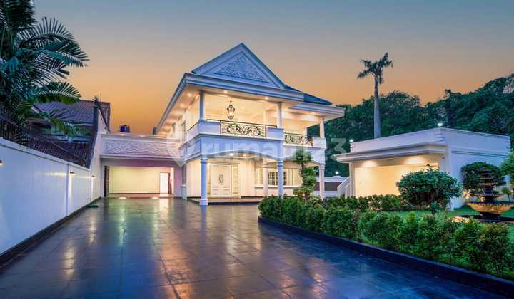 Dijual rumah cantik brand new mewah di lokasi strategis Kemang Jakarta Selatan