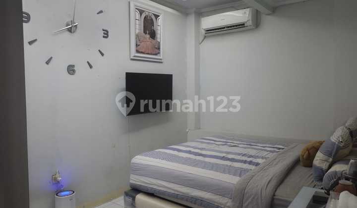 For Sale: Shop House in a Prime Business Location at Gading Serpong 2