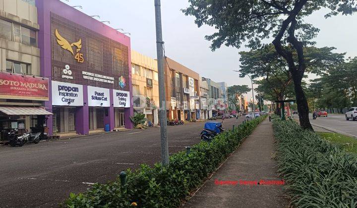 Dijual ruko (gandeng) di lokasi strategis hadap jalan utama di Alam Sutera Tangerang 2