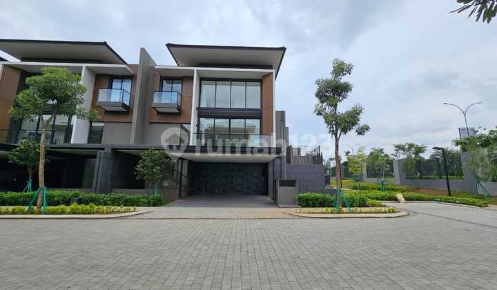 For Sale Brand New Sultan House Navapark BSD City