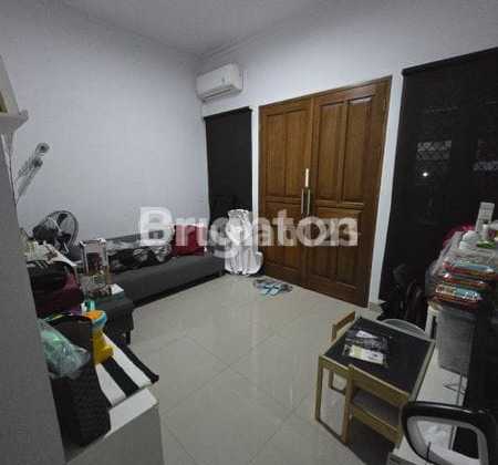 Rumah Bagus, Rapi, Terawat di Duri Kepa Dekat Tanjung Duren