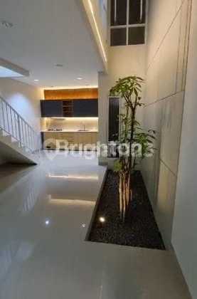 Rumah Baru 2 Lantai, Bagus ,Estetik dan Siap Hun Dii Duri Kepa Dekat Tanjung Duren 2