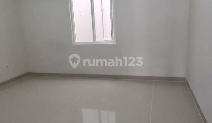 Rumah Baru 3 Lantai Di Duri Kepa Dekat Central Park Jakarta Barat Rumah Bagus di Jl. Mangga XXV No. 25 / 2, Duri Kepa, Kebon Jeruk, Kota Jakarta Barat, DKI Jakarta, Indonesia, 11510, Duri Kepa 2