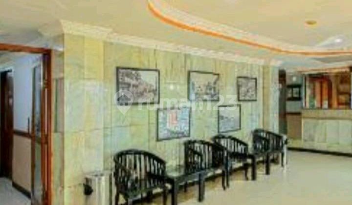 Comfortable 5-Storey Hotel Near Tanjung Priok Port, Strategic and Convenient Access. Suitable for Travelers and Port Ship Crews.