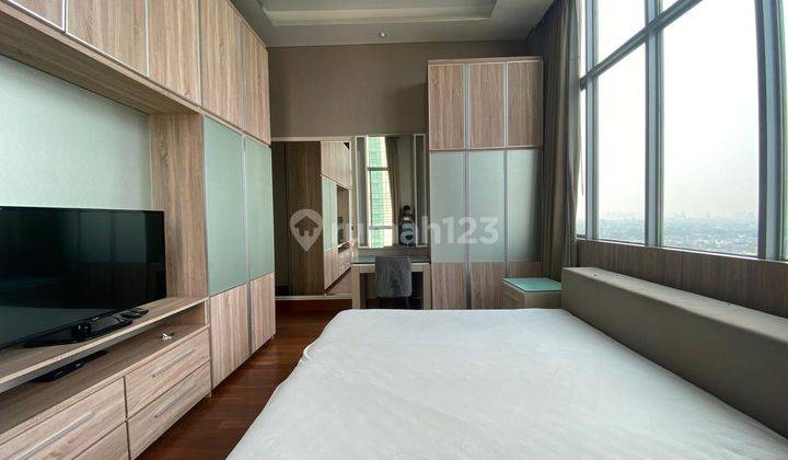 Apartement Senayan City Residences 3+1br For Sale 2