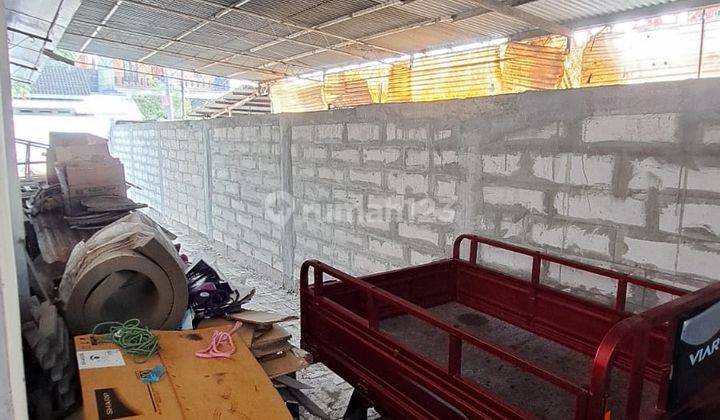 Gudang di Jalan Patiunus, Sambirejo Semarang 6