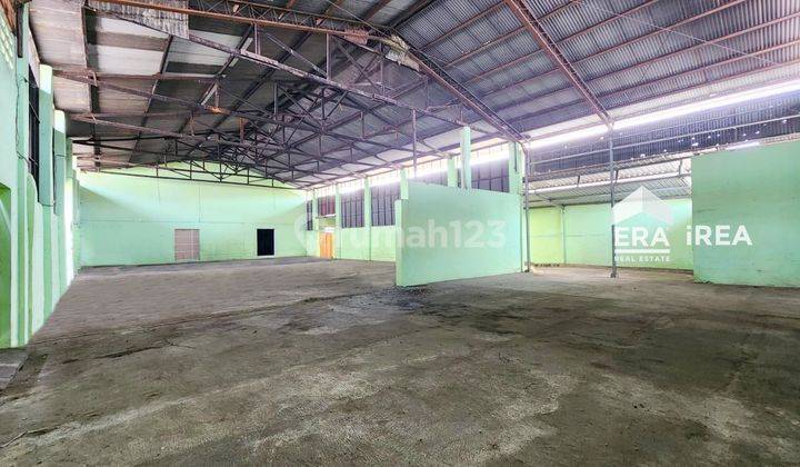 Disewa Murah Gudang Bagus SHM Dekat Pucangsawit, Surakarta 1
