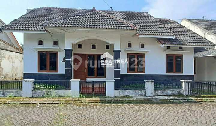 Rumah Murah Jl Laksda Adisucipto Jogja Dekat Bandara Adisucipto