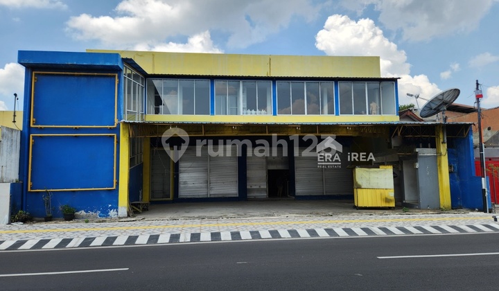 Sewa Ruang Usaha Solo Strategis Dekat Stasiun Purwosari