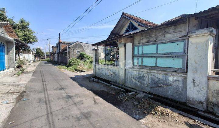 Dijual Ruang Usaha Solo Dekat Pasar Jongke 2