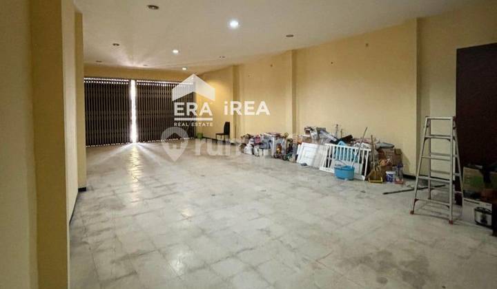 For Rent: Commercial Space in Jogja Near Gadjah Mada University