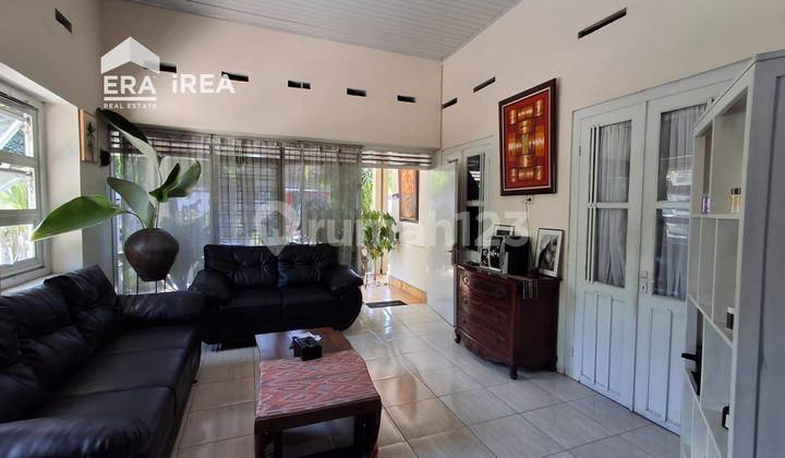 Rumah Katen Dijual Dekat Alun-Alun Klaten 1