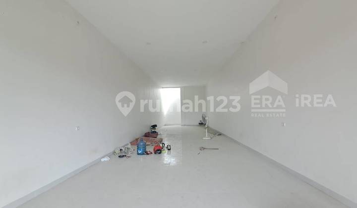 Yogyakarta Business Space Rental Near UGM Campus