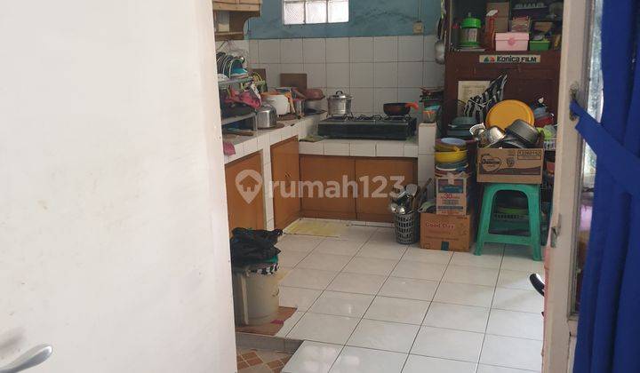 Di Jual Rumah tinggal + warung 1 lantai 4