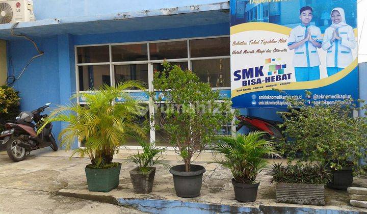 Gedung sekolah 2 lantai siap di gunakan 2