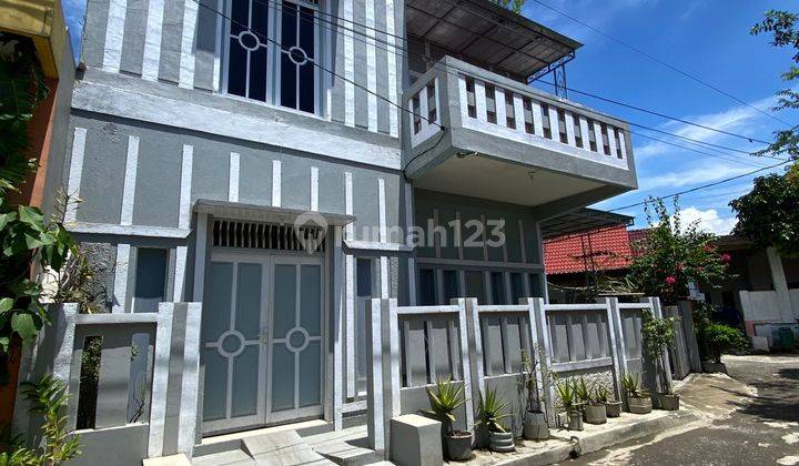 Rumah 2 lantai bagus 1