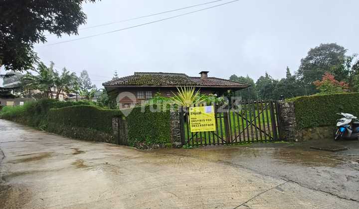 Villa, 1 Lantai, SHM, di Cisarua, Villa, 1 Lantai, SHM, di Cisarua,