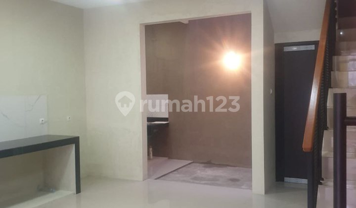 Rumah Dijual di Bogor Kota,2 Lt Siap Huni Strategis Dkt Jln Raya  10