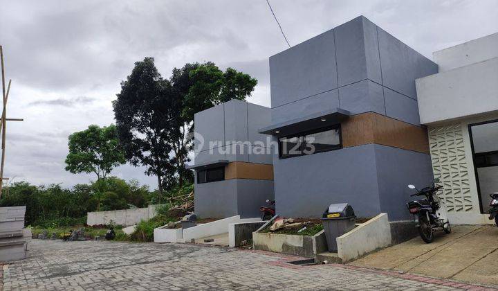 Rumah di Ciomas Bogor, Posisi Hook Siap Huni  2