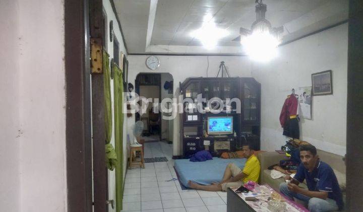 RUMAH MINIMALIS KAWASAN CIPETE, JAKARTA SELATAN. 5 MENIT KE MRT HAJI NAWI 2