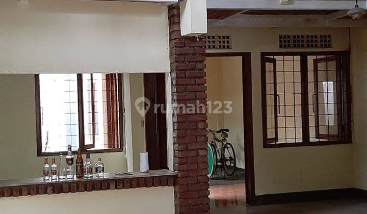ddisewakan rumah murah jalan kembar 2 lantai daerah BKR bandung 1