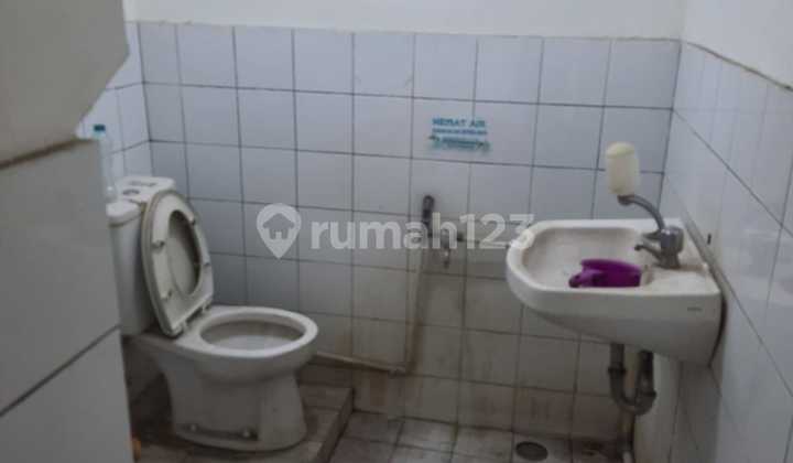 ddisewakan ruko margacinta 2 lantai kondisi ramai 2