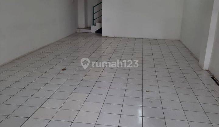 ddisewakan ruko margacinta 2 lantai kondisi ramai 7