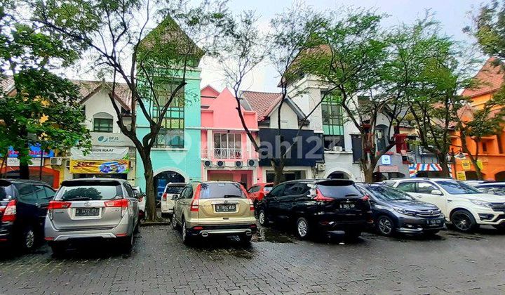 Dijual Ruko Sentra Menteng 2,5 Lantai Lokasi Strategis  