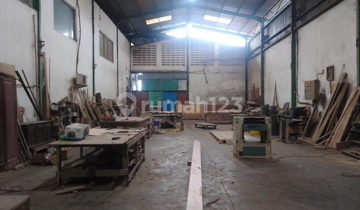 Affordable Warehouse for Rent in a Strategic Location Near Cikupa Toll Gate