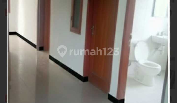 Ready-to-Use Shop House Suitable for Office in Pasirluyu (2 Units Available) 2